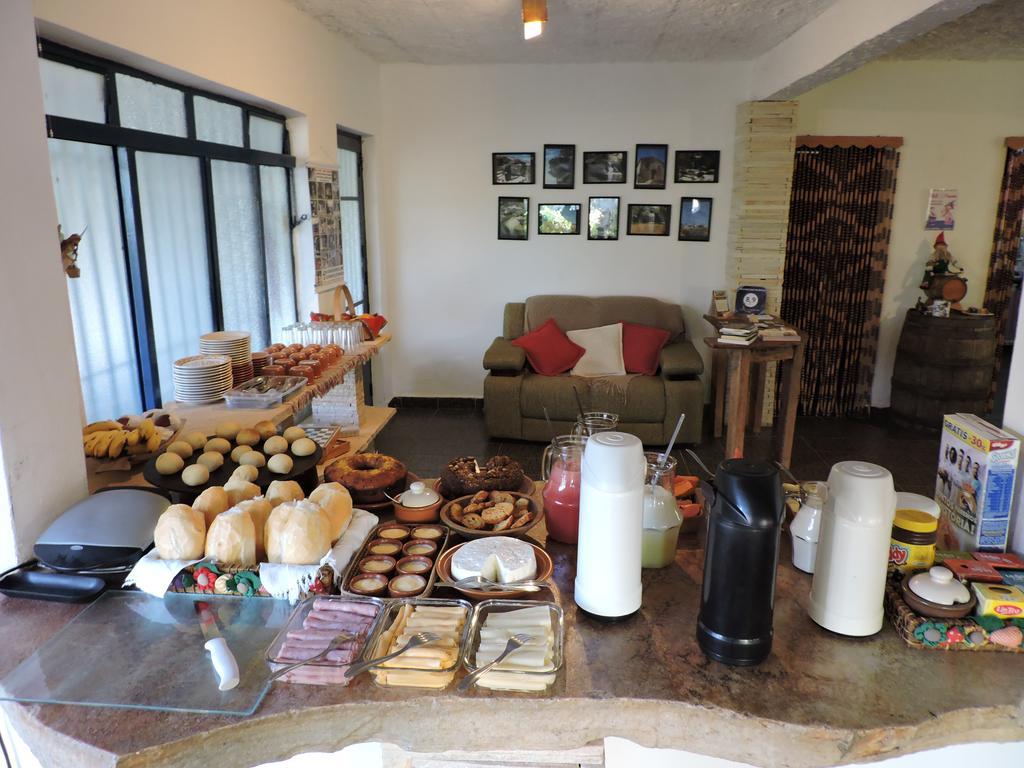 Hotel Pousada Casa Da Serra à São Tomé das Letras Extérieur photo